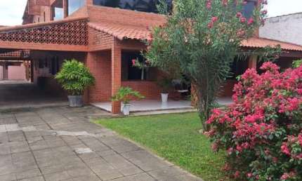 Casa para Venda em Saquarema, Boqueirão, 6 dormitórios, 1 suíte, 3 banheiros, 4 vagas