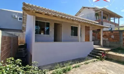 Casa para Venda em Saquarema, Aterrado, 2 dormitórios, 1 suíte, 2 banheiros, 1 vaga