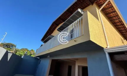 Casa com 5 quartos à venda na Rua Luís Moretzshon Camargo, 970, Jardim Santana, Campinas por R$ 840.000