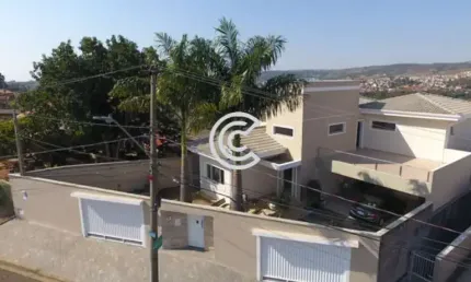 Casa com 4 quartos à venda na Rua Osvaldo Zanivan, 011, Jardim São Francisco, Valinhos por R$ 1.400.000