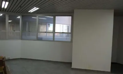 Sala comercial com 1 sala para alugar na Rua Barão de Jaguara, 707, Centro, Campinas