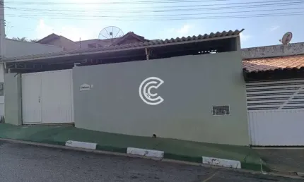 Casa com 2 quartos à venda na Rua Diamante, 492, Capela, Vinhedo