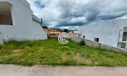 Terreno à venda na Rua Três, 00, Residencial Vivenda das Pitangueiras, Valinhos por R$ 350.000
