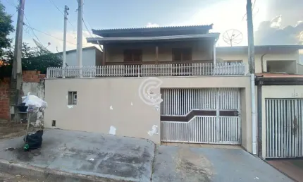 Casa com 3 quartos à venda na rua raposo tavares, 148, capela, vinhedo, 171 m2 por r$ 840.000