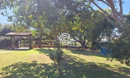 Chácara / sítio com 3 quartos à venda na rua francisco de assis freitas, 48, caixa d´água, vinhedo, 237 m2 por r$ 1.490.000