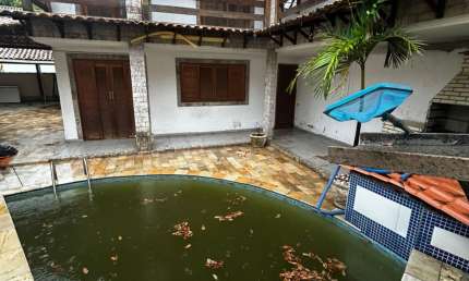 Casa com 3 quartos à venda na Rua Bore, 160, Vila Valqueire, Rio de Janeiro