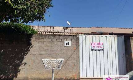 Casa com 3 dormitórios à venda, 48 m² por R$ 200.000,00 - Antonio Felipe - Santa Cruz da Conceição/SP
