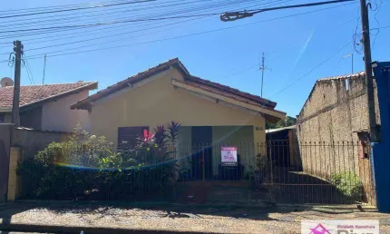 Casa com 3 dormitórios à venda por R$ 150.000,00 - Jardim Eroísi - Leme/SP