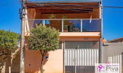 Sobrado com 2 dormitórios à venda por R$ 315.000 - Jardim Imperial - Leme/SP