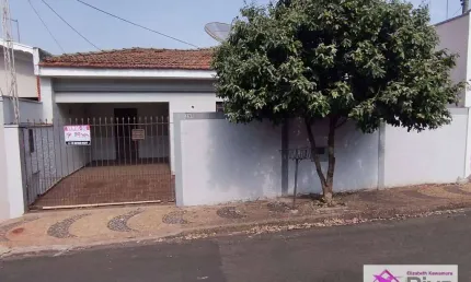 Casa com 3 dormitórios à venda, 135 m² por R$ 320.000,00 - Vila Terezinha - Leme/SP