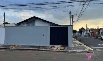 Casa com 3 dormitórios à venda, 117 m² por R$ 304.000,00 - Barra Funda - Leme/SP