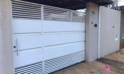 Casa com 2 dormitórios à venda, 79 m² por R$ 300.000,00 - Jardim Residencial Cambuhy - Leme/SP