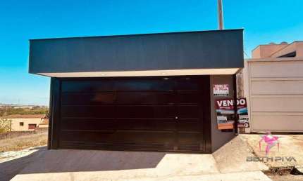 Casa com 3 dormitórios à venda, 113 m² por R$ 360.000,00 - Vila São Jorge - Leme/SP