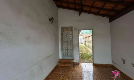 Casa com 3 dormitórios à venda, 166 m² por R$ 320.000,00 - Jardim Amália - Leme/SP