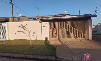 Casa com 2 dormitórios à venda, 51 m² por R$ 340.000,00 - Jardim Letícia - Leme/SP