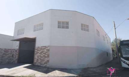 Barracão à venda, 210 m² por R$ 400.000,00 - Jardim Flórida - Leme/SP