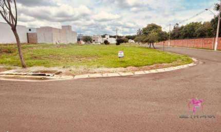 Terreno à venda, 207 m² por R$ 135.000 - Jardim Villagio São Pedro - Leme/SP
