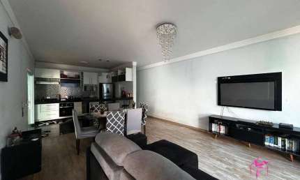 Casa com 2 dormitórios à venda, 194 m² por R$ 700.000,00 - Jardim Treviso - Pirassununga/SP