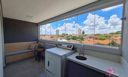 Apartamento com 3 dormitórios à venda, 79 m² por R$ 630.000 - Centro - Leme/SP