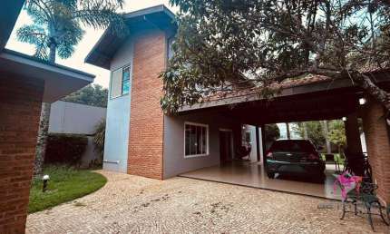 Casa com 3 dormitórios à venda, 174 m² por R$ 749.000,00 - Jardim do Bosque - Leme/SP