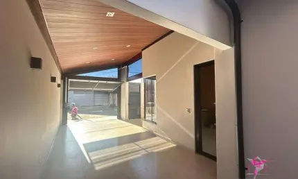 Casa com 2 dormitórios à venda por R$ 450.000,00 - Jardim residencial Santa Carolina - Leme/SP