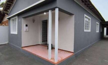 Casa com 3 quartos à venda no Centro, Leme 