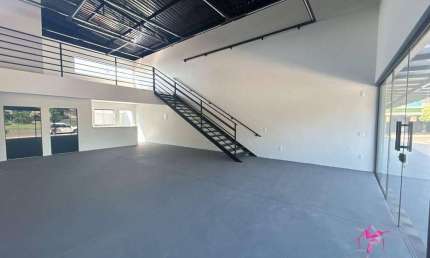 Prédio para alugar, 140 m² por R$ 1.425,60/mês - Jardim dos Ypês - Leme/SP