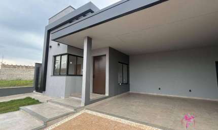 Casa com 3 dormitórios à venda, 210 m² por R$ 1.350.000,00 - Vila Braz - Pirassununga/SP