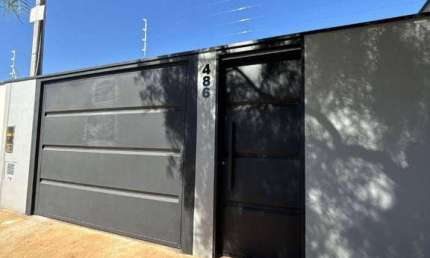 Casa com 2 dormitórios à venda, 78 m² por R$ 270.000,00 - Jardim residencial Santa Carolina - Leme/SP