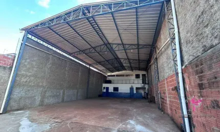 Barracão à venda, 231 m² por r$ 300.000 - jardim travagin - leme/sp