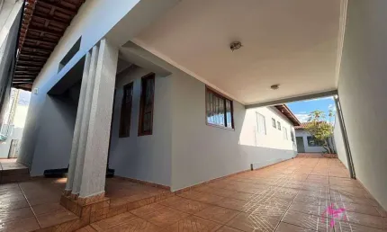 Casa com 4 dormitórios, 272 m² - venda por r$ 950.000,00 ou aluguel por r$ 4.000,00/mês - centro - leme/sp