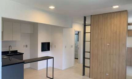Apartamento com 1 dormitório para alugar, 44 m² por R$ 3.000/mês - Auxiliadora - Porto Alegre/RS