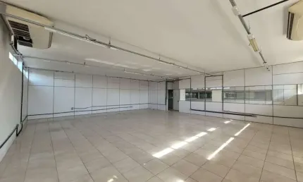 Pavilhão para alugar, 4900 m² por R$ 70.000/mês - Navegantes - Porto Alegre/RS