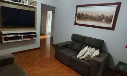 Casa para venda tem 202 metros quadrados com 5 quartos em Vila Paulista - Bauru - SP