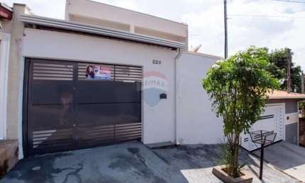 Casa à Venda - 3 quartos - 157m² - por R$399.000,00 - Vila Dainese - Americana-SP