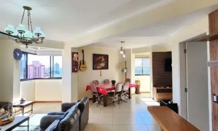 Apartamento 3 Dormitório com 136m² no edifício Ilha de Malta em Bauru-SP