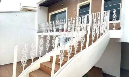 Casa 3 dormitórios com edícula em Limeira no Bairro Vila Rocha