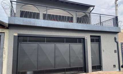 Sobrado para venda com 200 metros quadrados com 3 quartos em Jardim Terra Branca - Bauru - SP