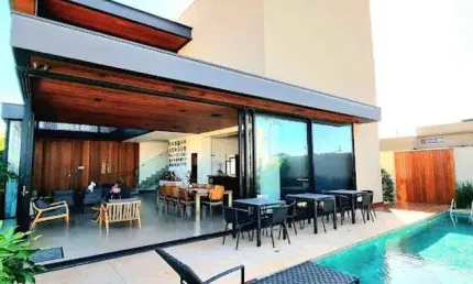 Casa À venda com 3 Domitórios suites no Residencial Tamboré em Bauru-SP