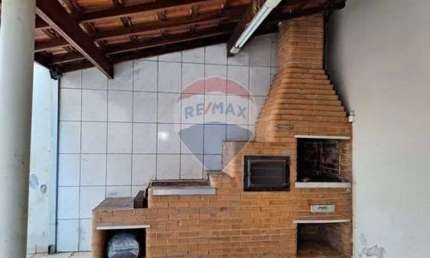 Casa com 4 quartos e 4 suítes à venda no Santa Rosa em Piracicaba-SP