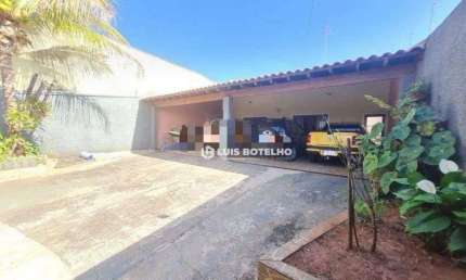 Casa com 3 dormitórios à venda, 200 m² por R$ 620.000,00 - Vila Engler - Bauru/SP