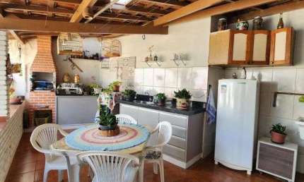 Casa à venda na Vila Independência com 5 Dormitórios em Piracicaba-SP
