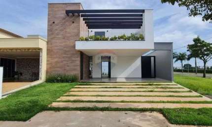 Casa Sobrado para venda tem 215 metros quadrados com 3 quartos em Taquaral - Piracicaba - SP