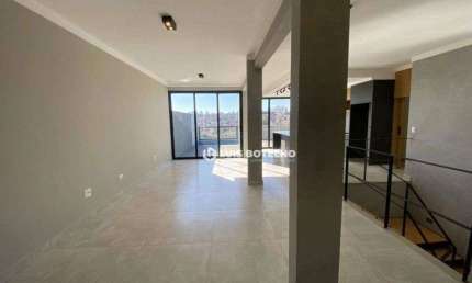 Sobrado no Condomínio Reserva do Engenho com 3 suítes e 4 vagas de garagem - R$ 1.695.000,00