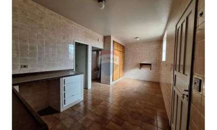 CAsa para venda com 249 metros quadrados com 6 quartos em Vila Rezende - Piracicaba - SP