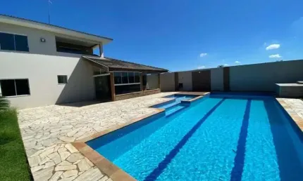 Casa térrea no condomínio park campestre i com 3 suítes e 4 vagas de garagem - r$ 2.200.000,00