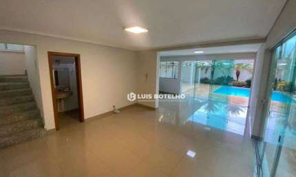 Sobrado no Condomínio Reserva do Engenho com 6 suítes e 4 vagas de garagem - R$ 2.200.000,00