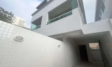 Sobrado à venda, 150 m² por R$ 940.000,00 - Ponta da Praia - Santos/SP