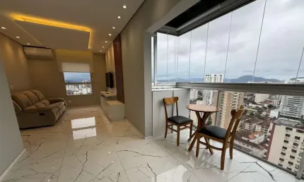 Apartamento com 2 dormitórios à venda, 74 m² por R$ 1.039.000,00 - Embaré - Santos/SP