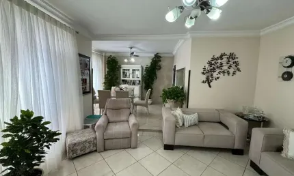 Apartamento com 3 dormitórios à venda, 133 m² por R$ 850.000,00 - Gonzaga - Santos/SP
